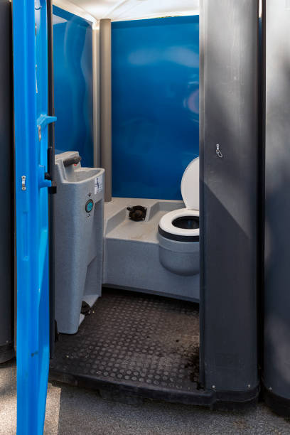 Best Affordable portable toilet rental  in Peculiar, MO